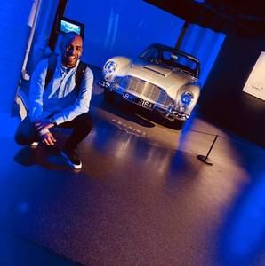 Meet your Posher, Aditya